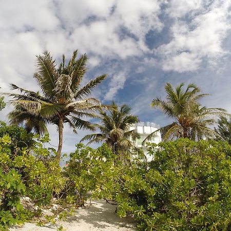 Airport Beach Hotel Hulhumale Zewnętrze zdjęcie