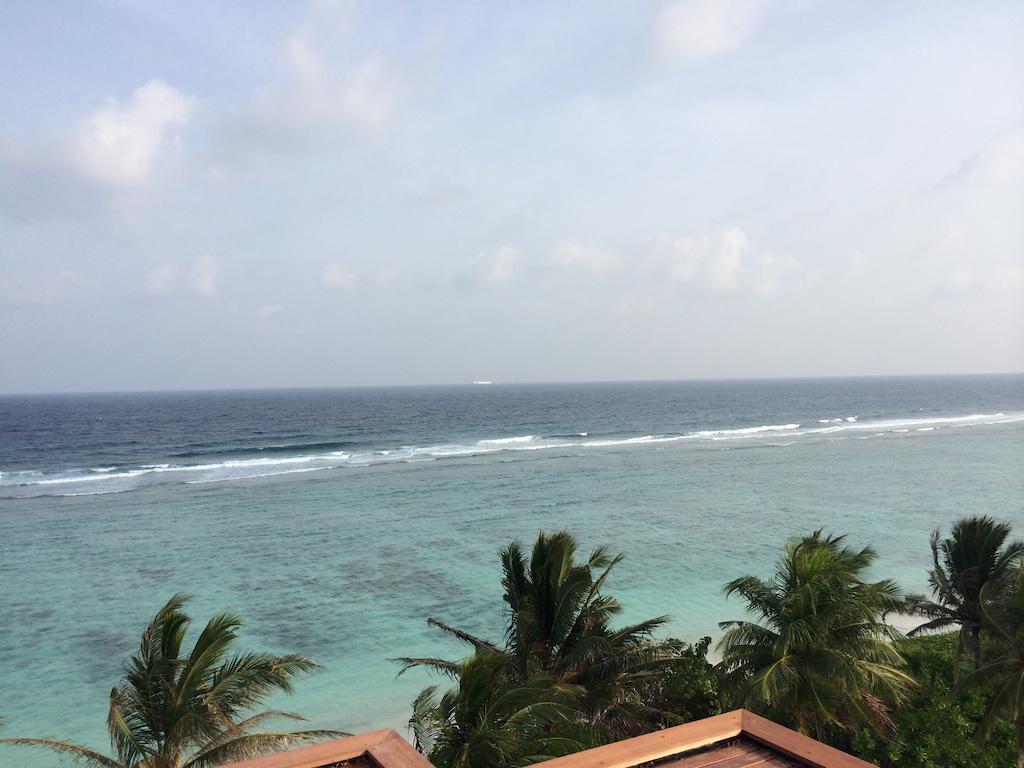 Airport Beach Hotel Hulhumale Zewnętrze zdjęcie