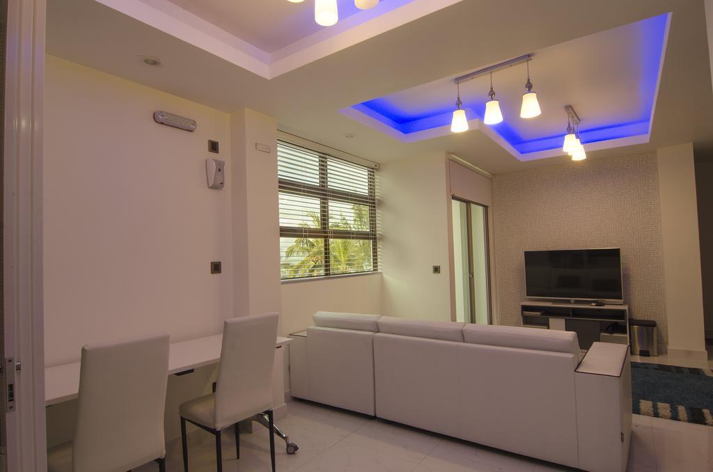 Airport Beach Hotel Hulhumale Zewnętrze zdjęcie
