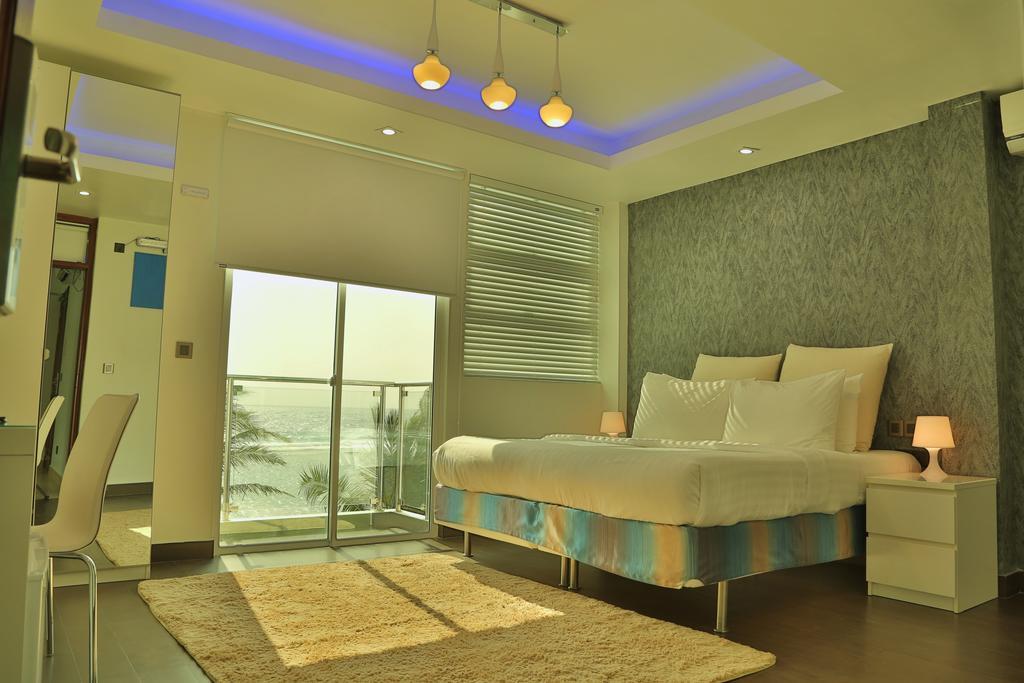 Airport Beach Hotel Hulhumale Zewnętrze zdjęcie